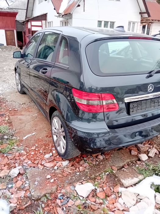 Mercedes b180 cdi 2011 euro 5 diesel