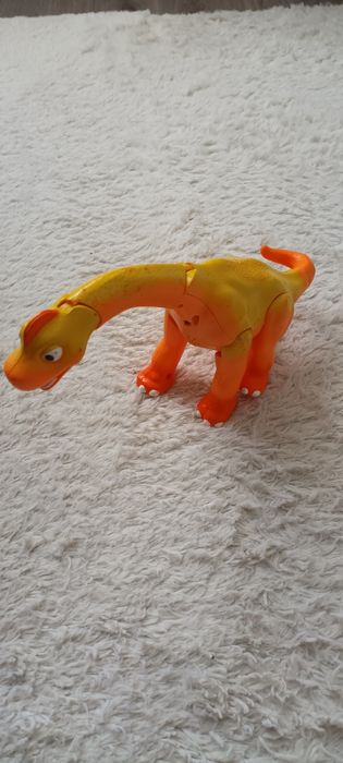 Dinozauri cu sunete și lumini