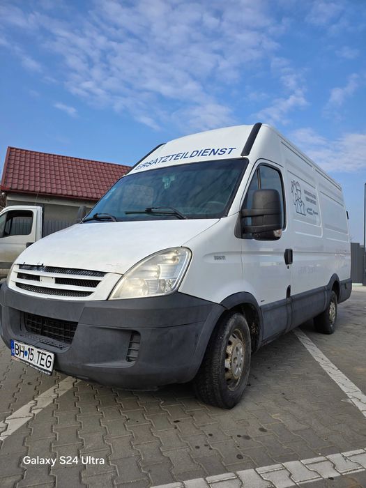 Iveco Daily 2.3 Diesel 2009 – Furgon – Spațios – 6700