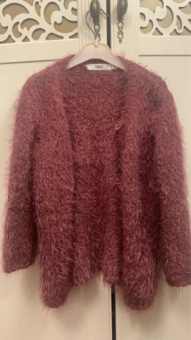 Продам вещи для девочки 7-9 лет в отличном сос