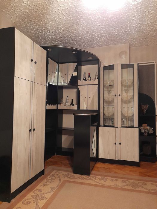 Продавам ъглова холна сеция