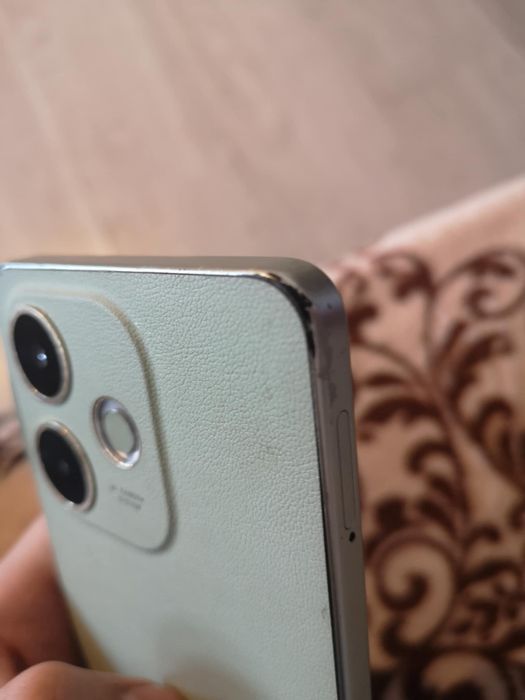 Vand telefon Oppo a 5 pro ca in poze citeste descrierea
