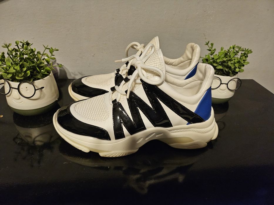 Дамски обувки Karl Lagerfeld, Converse, Steve Madden, Hugo, S.Oliver