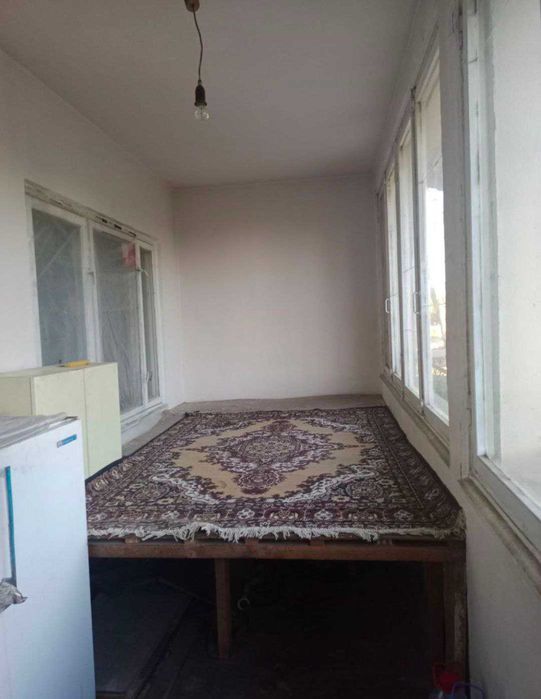 Продаю квартиру.ЮНУСАБАД 10 2\2\9 Дока Хлеб