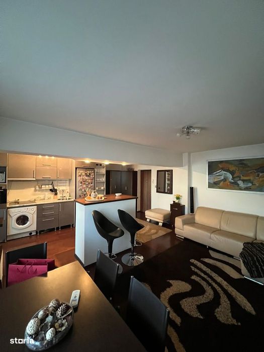 Apartament 2 camere de închiriat, ultracentral, Pitesti
