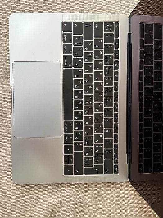 MacBook Pro 13 дюймов Space Grey