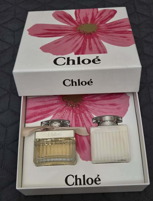 Chloé Eau de Parfum подаръчен комплект с парфюм 50 мл  и лосион за тяло 100 мл