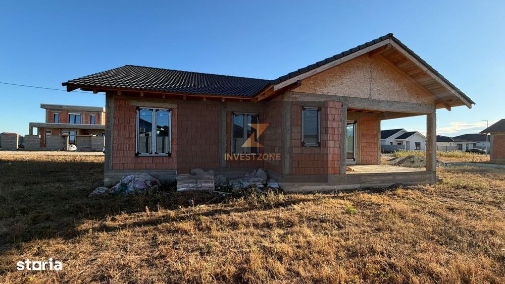 Casa la roșu ~ s.c: 163 mp, teren: 500 mp ~ Santandrei