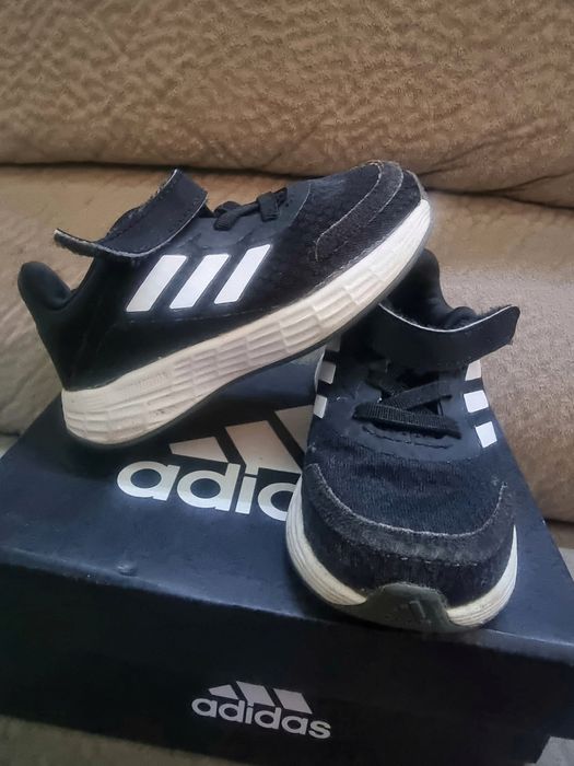 Маратонки Adidas , Zara, размер 25