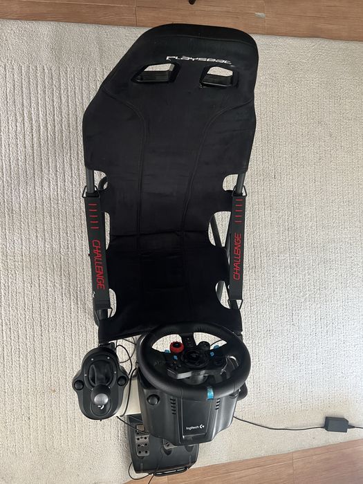 Set Racing Logitech G29 + schimbător + pedale + scaun Playseat