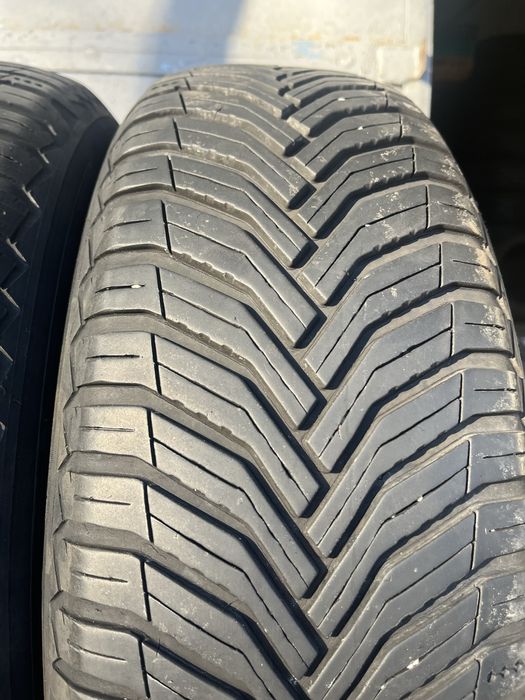 2 бр. всесезонни гуми 195/65/15 Michelin 4,6 mm DOT 0822