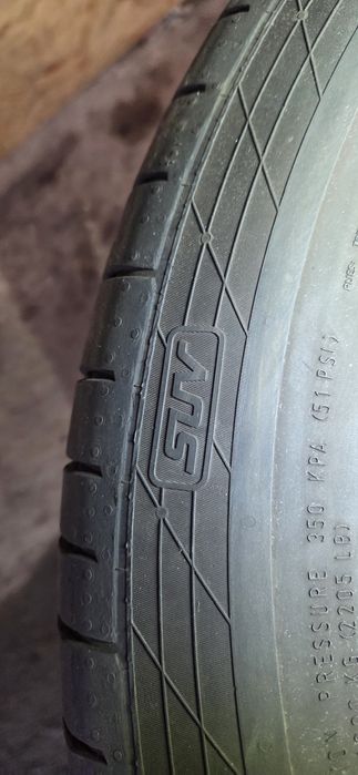 VW TOUAREG джанти със летни гуми 275/45/19  9J×19  ET60  5×130 DOT4019