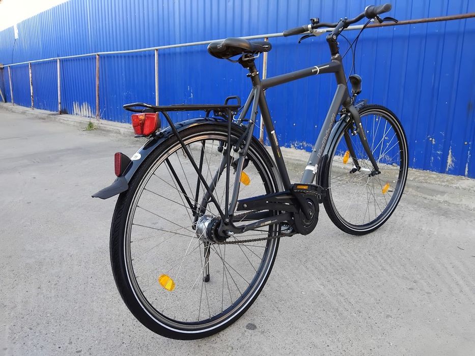 Vând bicicleta din aluminiu pentru bărbați înalți