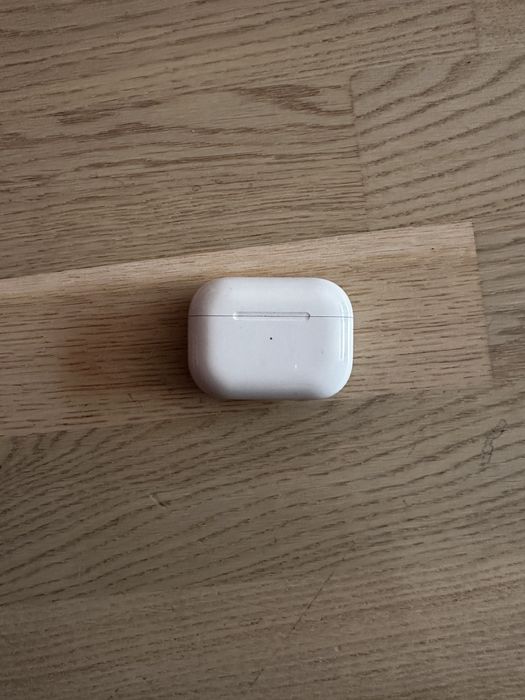 Apple Airpods Pro Gen 1 !КАТО НОВИ!