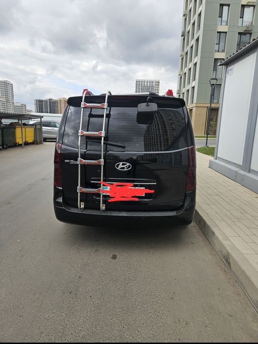 Продам лестницу Хундай Старекс