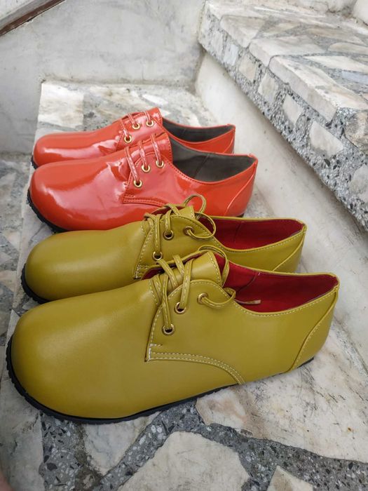 Нови дамски боси обувки