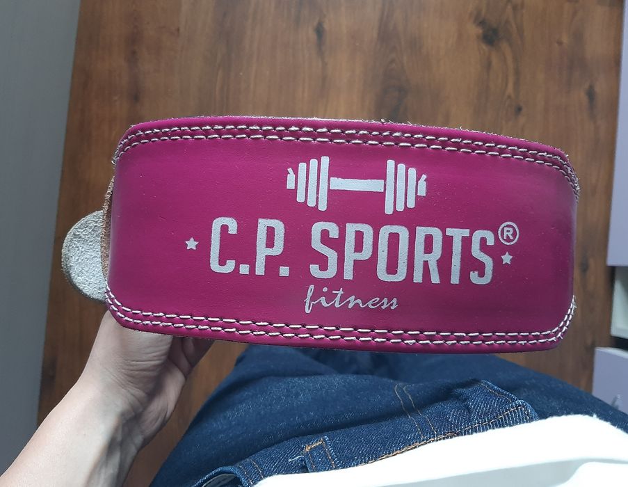 Розов колан за щанга