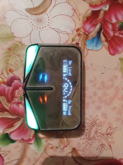 Продам блютуз наушники