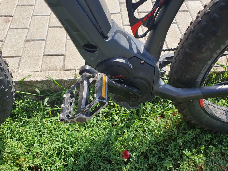 Vand bicicleta hardtail electrica Cube fatbike Nutrail Hybrid 500