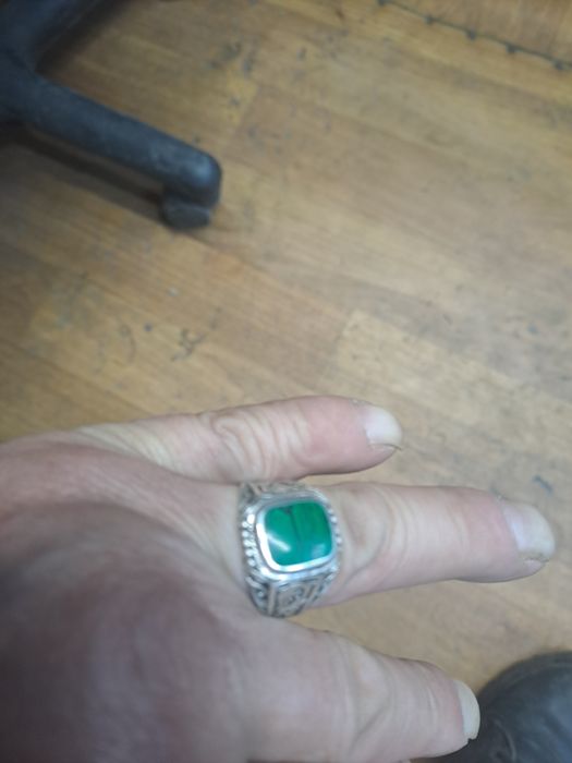 Продам серебро мужское