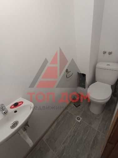 Дава се под наем Тристаен апартамент в Варна, Колхозен пазар - 90 кв.м за 525 € - Снимка #9