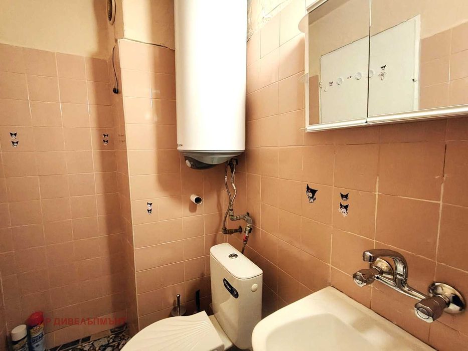 Продава се Тристаен апартамент в Варна, Владислав Варненчик - 72 кв.м за 1020 €/кв.м - Снимка #10