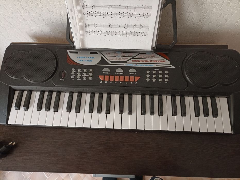 Синтезатор Cortland MK- 4100
