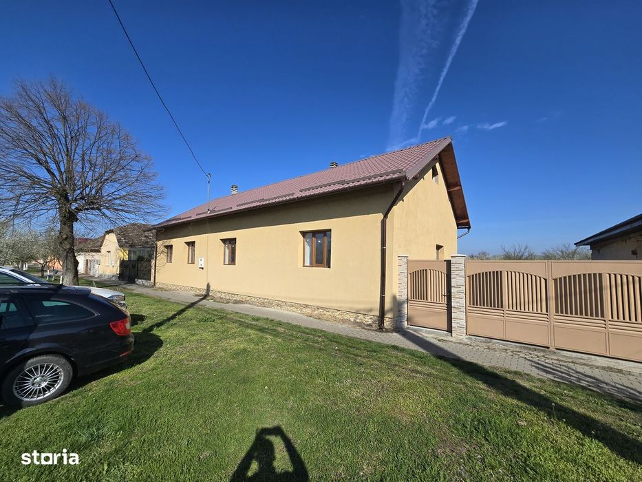 Casa Mare cu Teren 1775 mp cu Potențial Economic