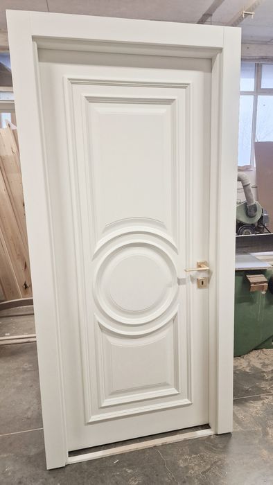 Usi de interior din lemn masiv | Mobilier la comanda