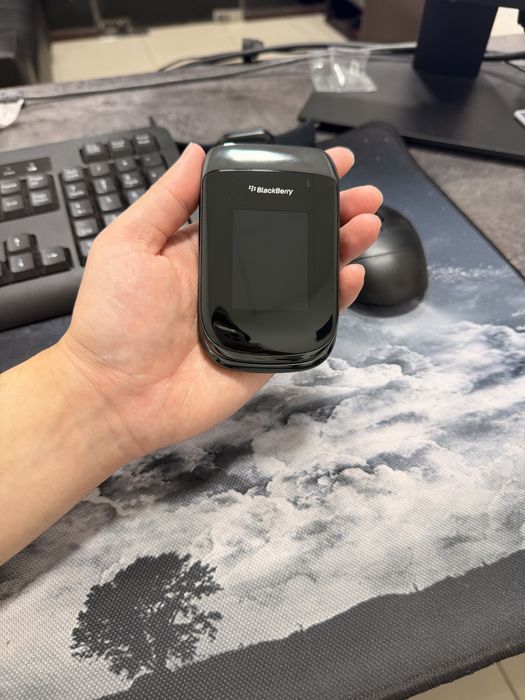 Perfectum Black Berry 9670 ideal orginal