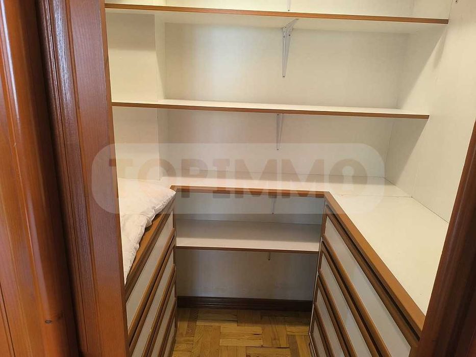 Дава се под наем Тристаен апартамент в Варна, Лятно кино Тракия - 115 кв.м за 900 € - Снимка #10