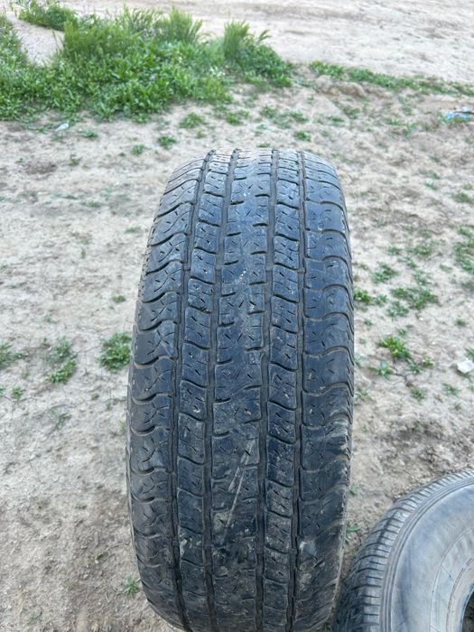Продам резину 265/70/R17