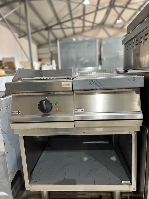 Професионална скара /оребрена  Fagor.Чисто нова!