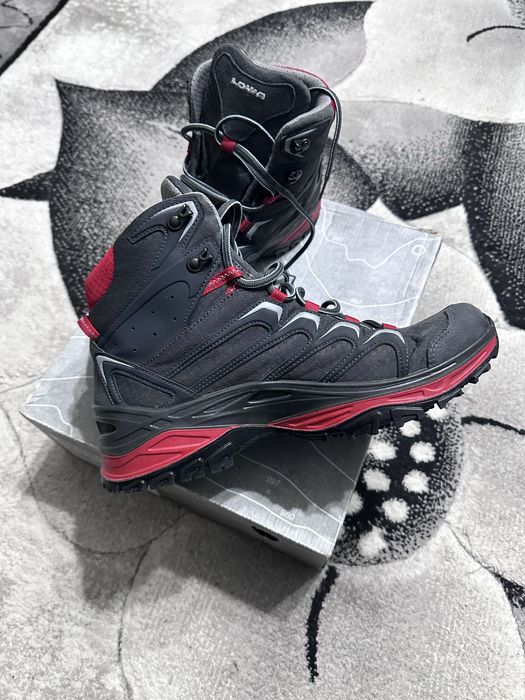 Туристически Обувки LOWA