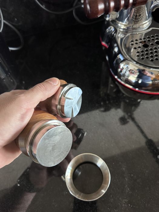 Espressor rasnita si accesorii La Pavoni levier