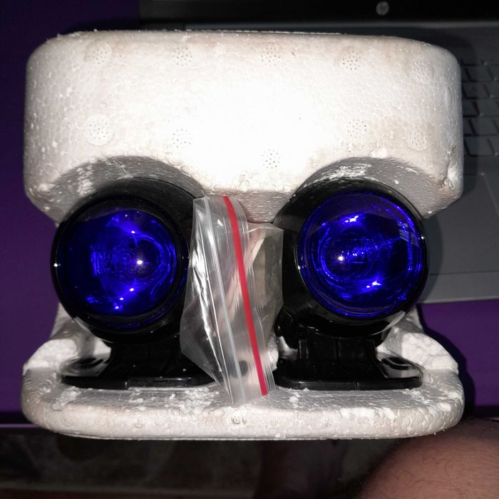 proiectoare lampi halogen