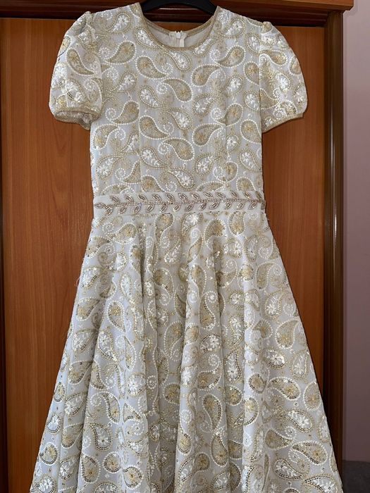 Платья для девочек