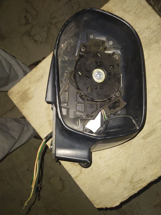 Эпика 1поз чап ойна корпус сотилади