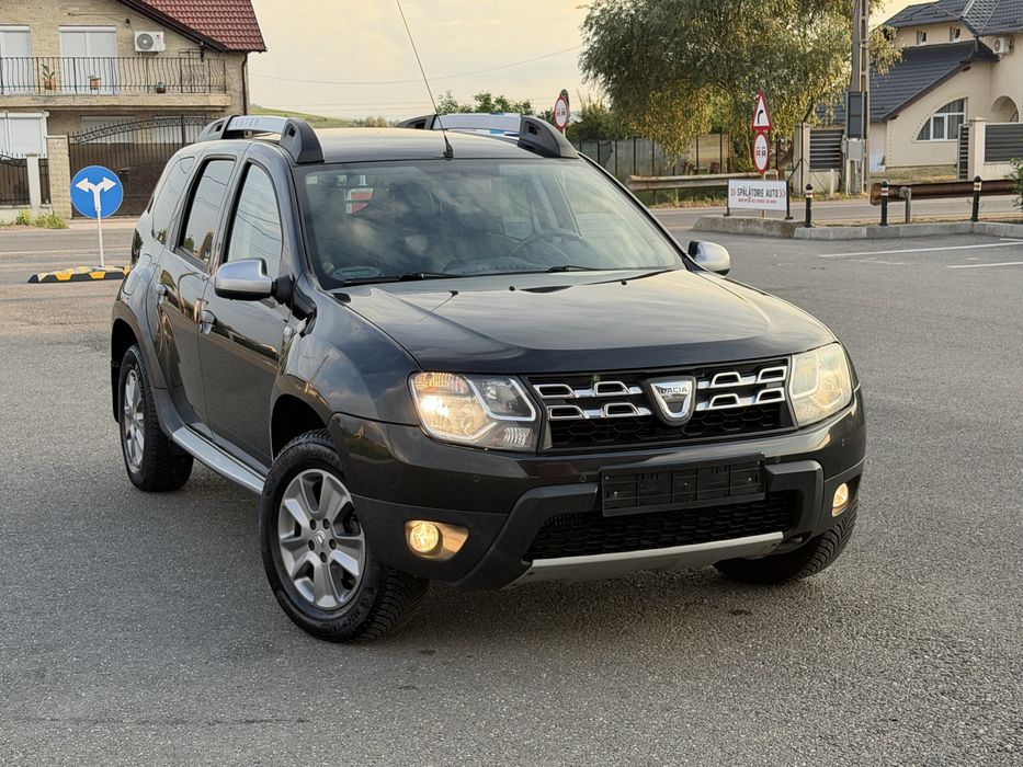 Dacia Duster 2015 / 4x4 / 1.5 Dci / Piele / Navi / Euro 5 / Full Full Extra