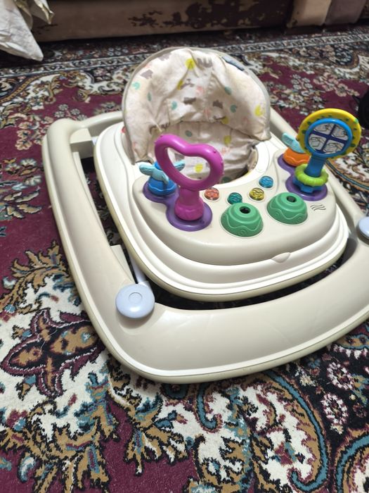 Продам ходунки детские