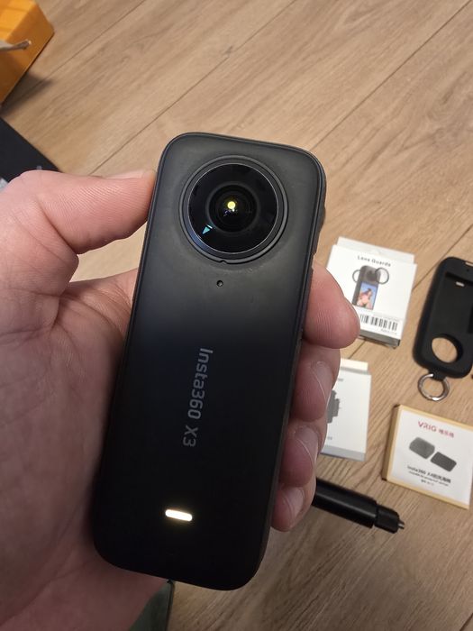 Insta360 x3 + accesorii