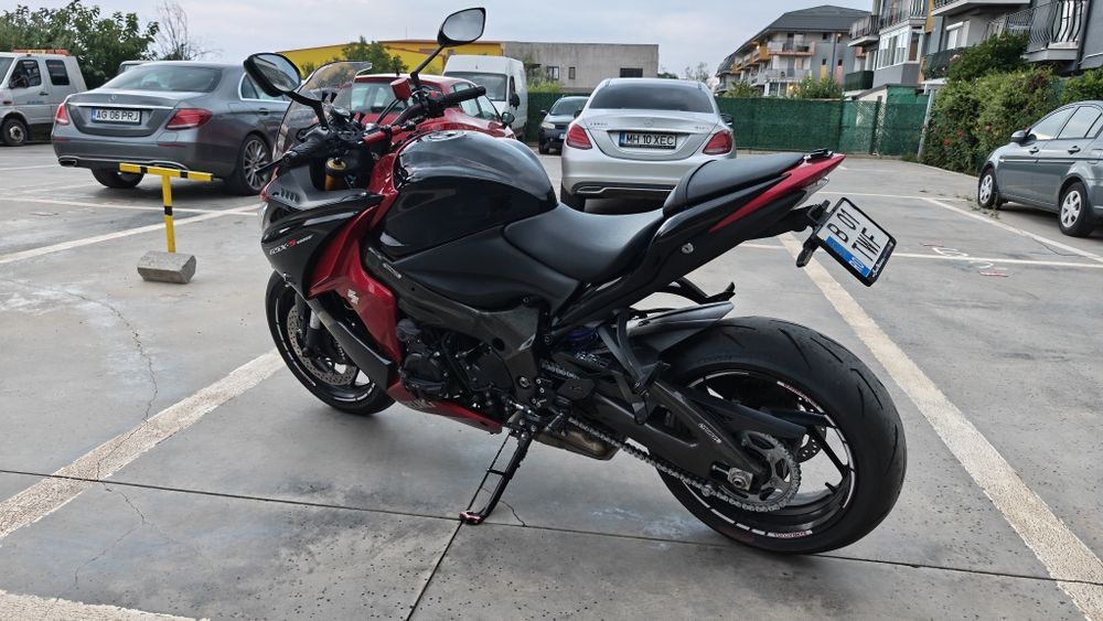 Suzuki GSX-S 1000 F AL8 anvelope/rev furca/rev ulei/placute TOTUL NOU