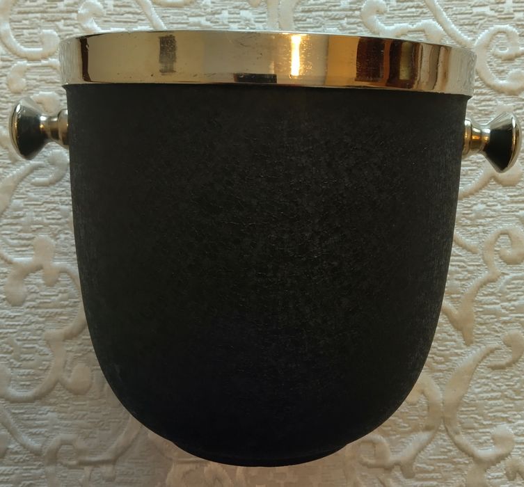 Ледарки, охладител за бутилки