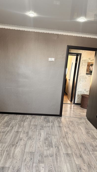 Продам 2 комнатная квартира