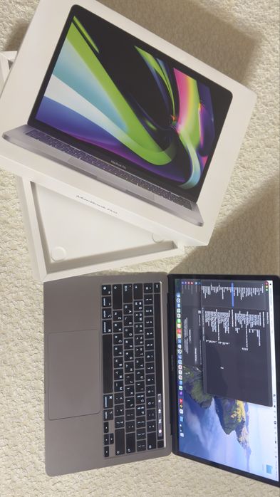 Macbook Pro M2 8/256