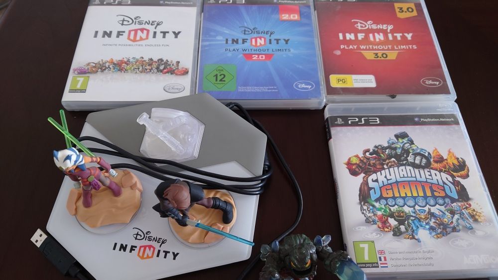 [ PS3 Kids > Мега Комплект SKYLANDERS / Infinity за PlayStation 3