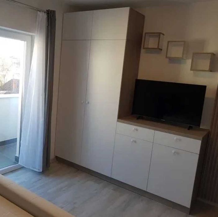 Дава се под наем Едностаен апартамент в Пловдив, Кючук Париж - 28 кв.м за 132.6 € - Снимка #4