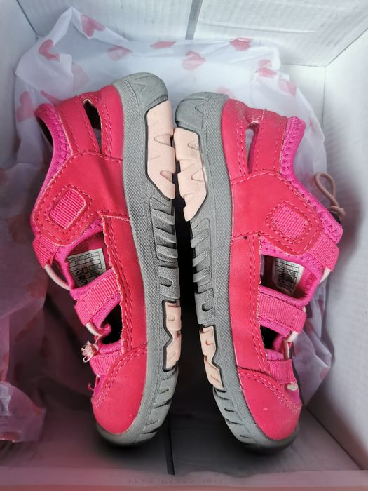 Детски спортни сандали