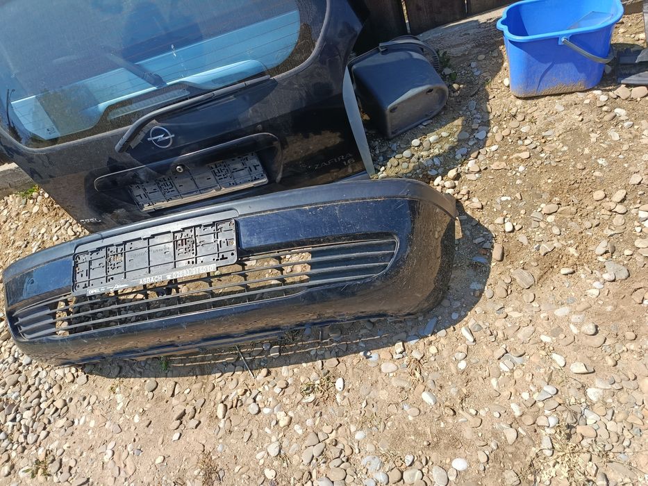 Bară Fața Opel ZafiraA