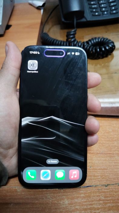 срочно сатам  айфон 15